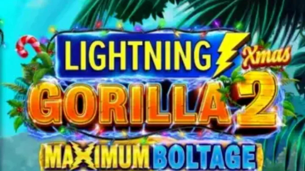 Gorila festivo em uma selva iluminada por luzes de Natal no slot Lightning Gorilla 2 Xmas